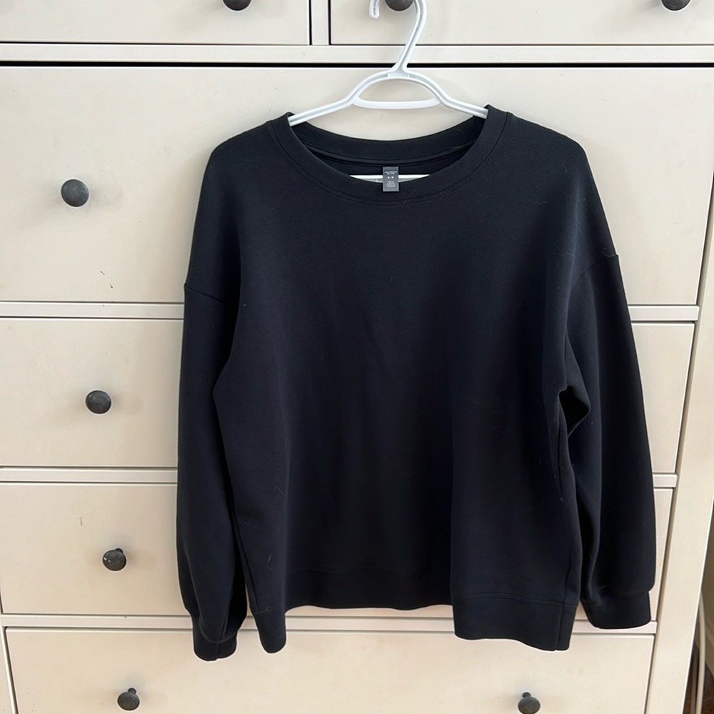 sweatshirt